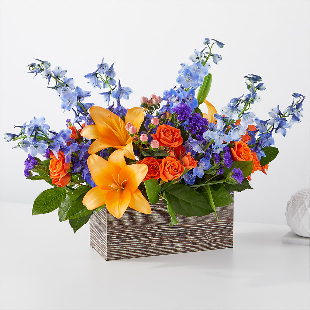 Radiant Citrus Box Bouquet – AKIKO'S FLORAL ARTS, Wellsboro PA