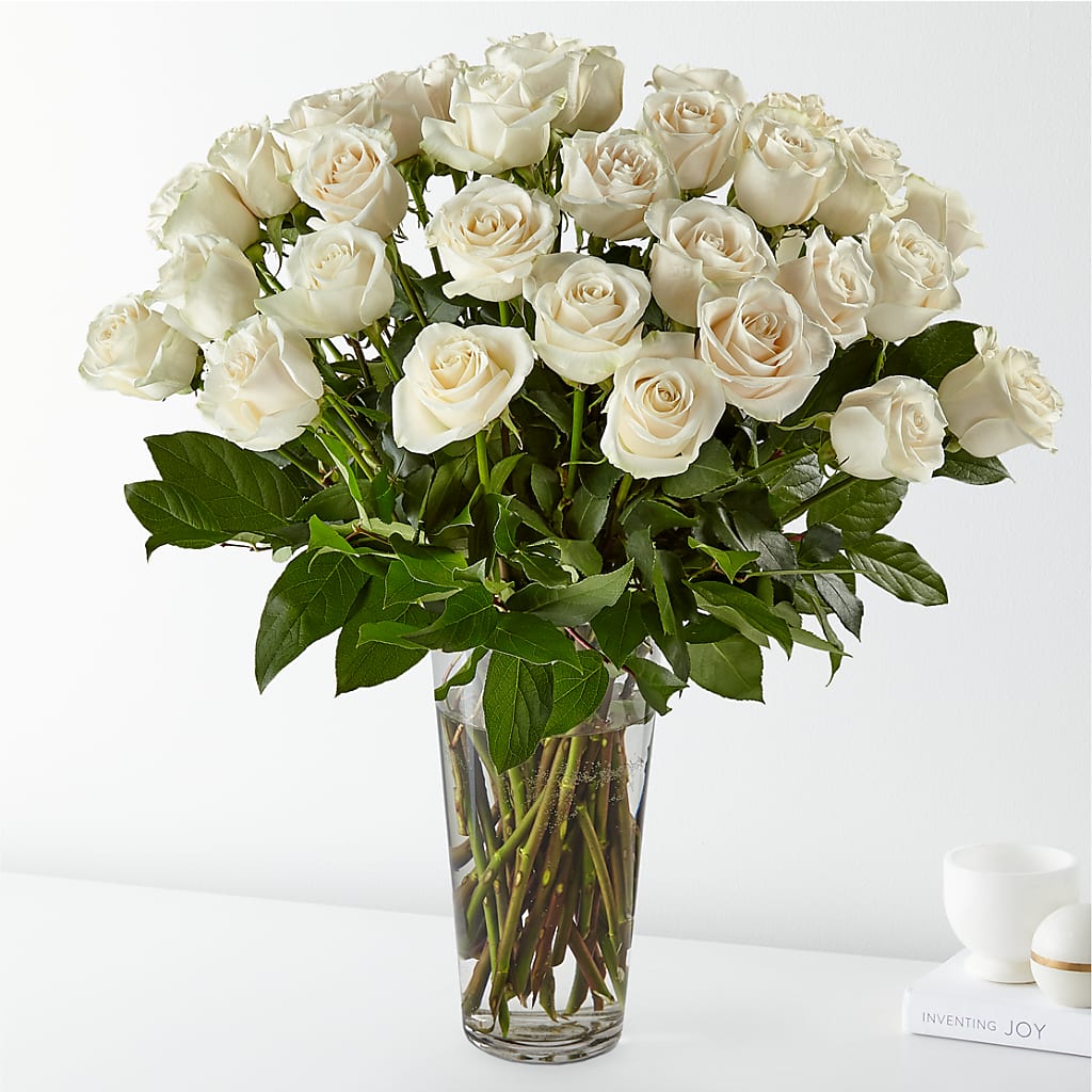 Long Stem White Rose Bouquet – AKIKO'S FLORAL ARTS, Wellsboro PA
