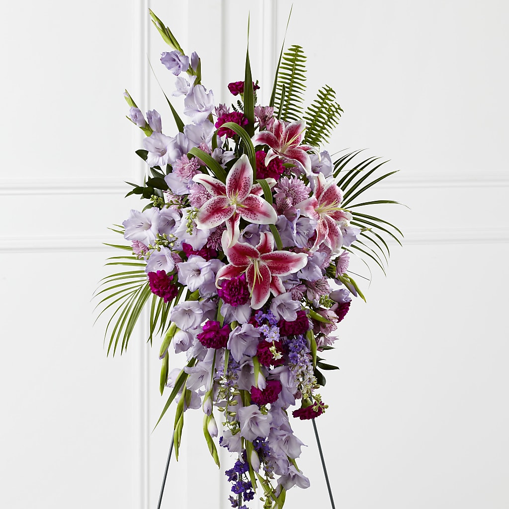 Tender Touch Standing Spray – AKIKO'S FLORAL ARTS, Wellsboro PA