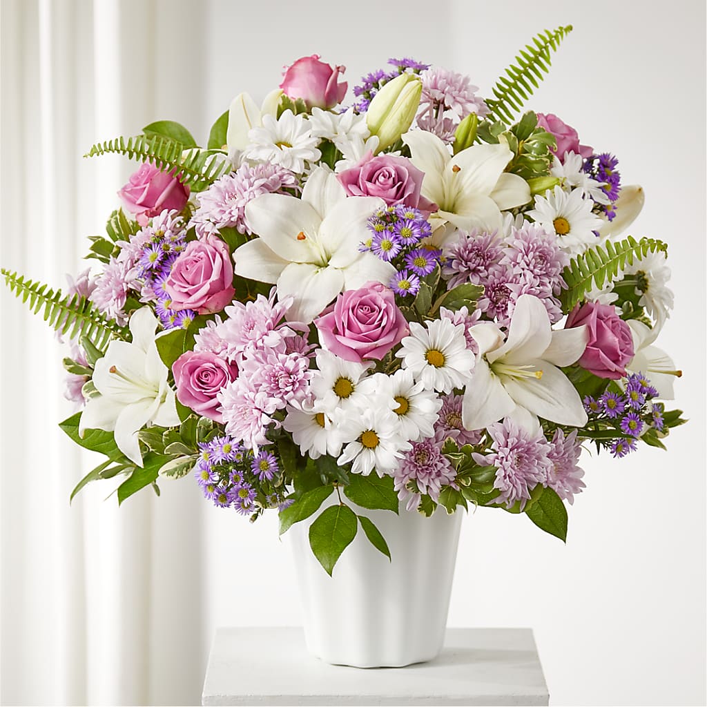 Warmest Thoughts Tabletop Basket – AKIKO'S FLORAL ARTS, Wellsboro PA