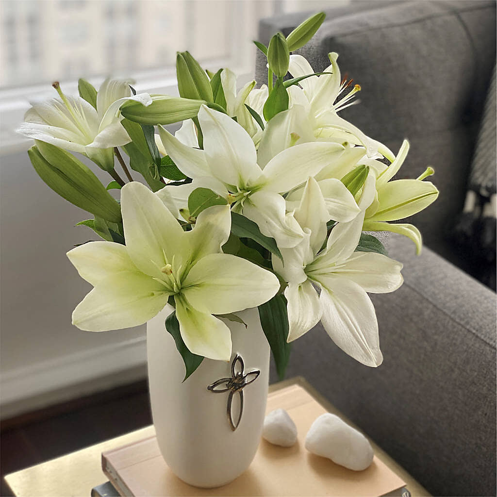 Faithful Blessings Bouquet – AKIKO'S FLORAL ARTS, Wellsboro PA