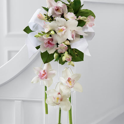 Perfect Entrance Pew Arrangement – AKIKO'S FLORAL ARTS, Wellsboro PA